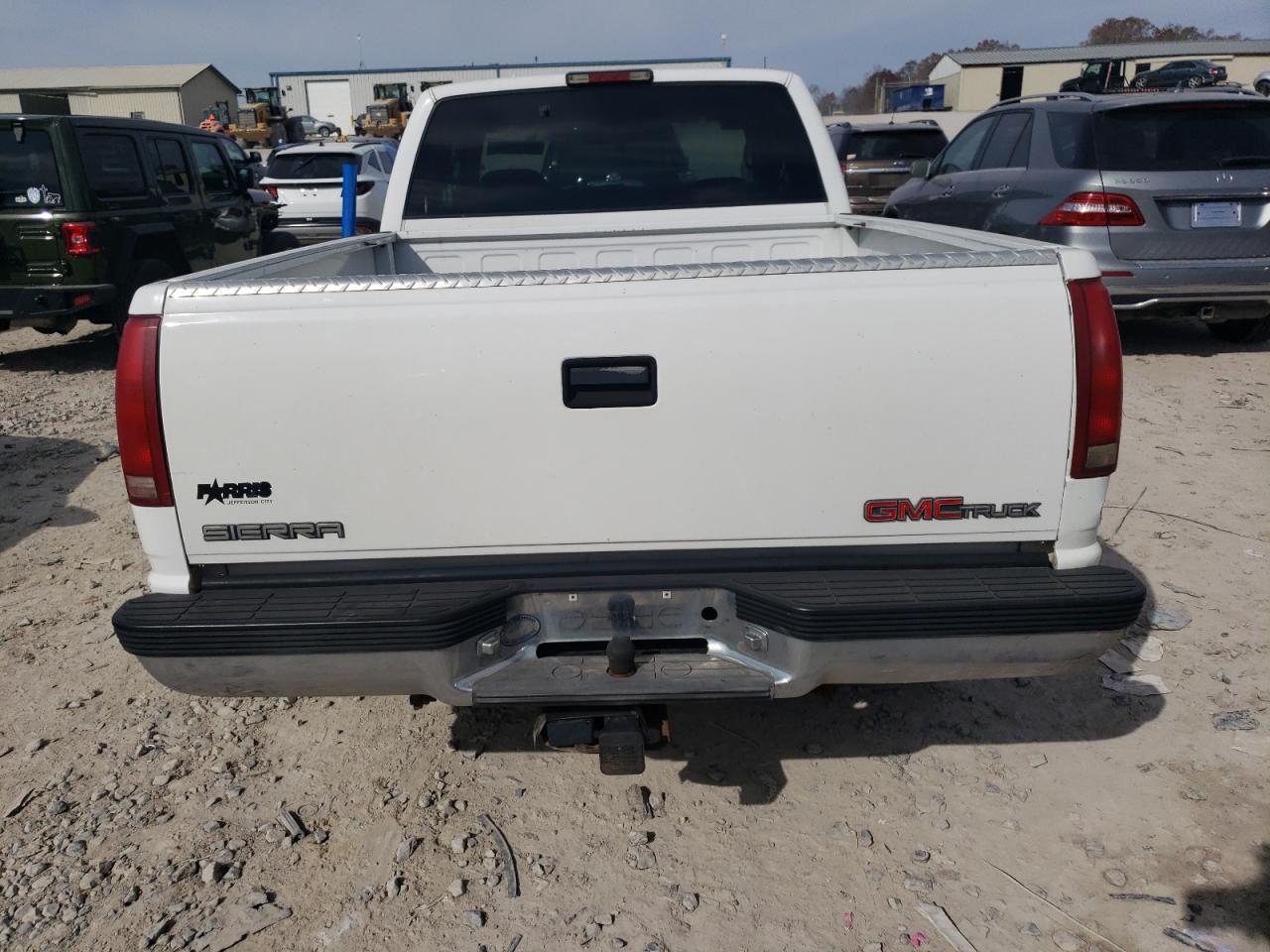 1997 GMC Sierra C1500 VIN: 1GTEC19R8VE506125 Lot: 92794105