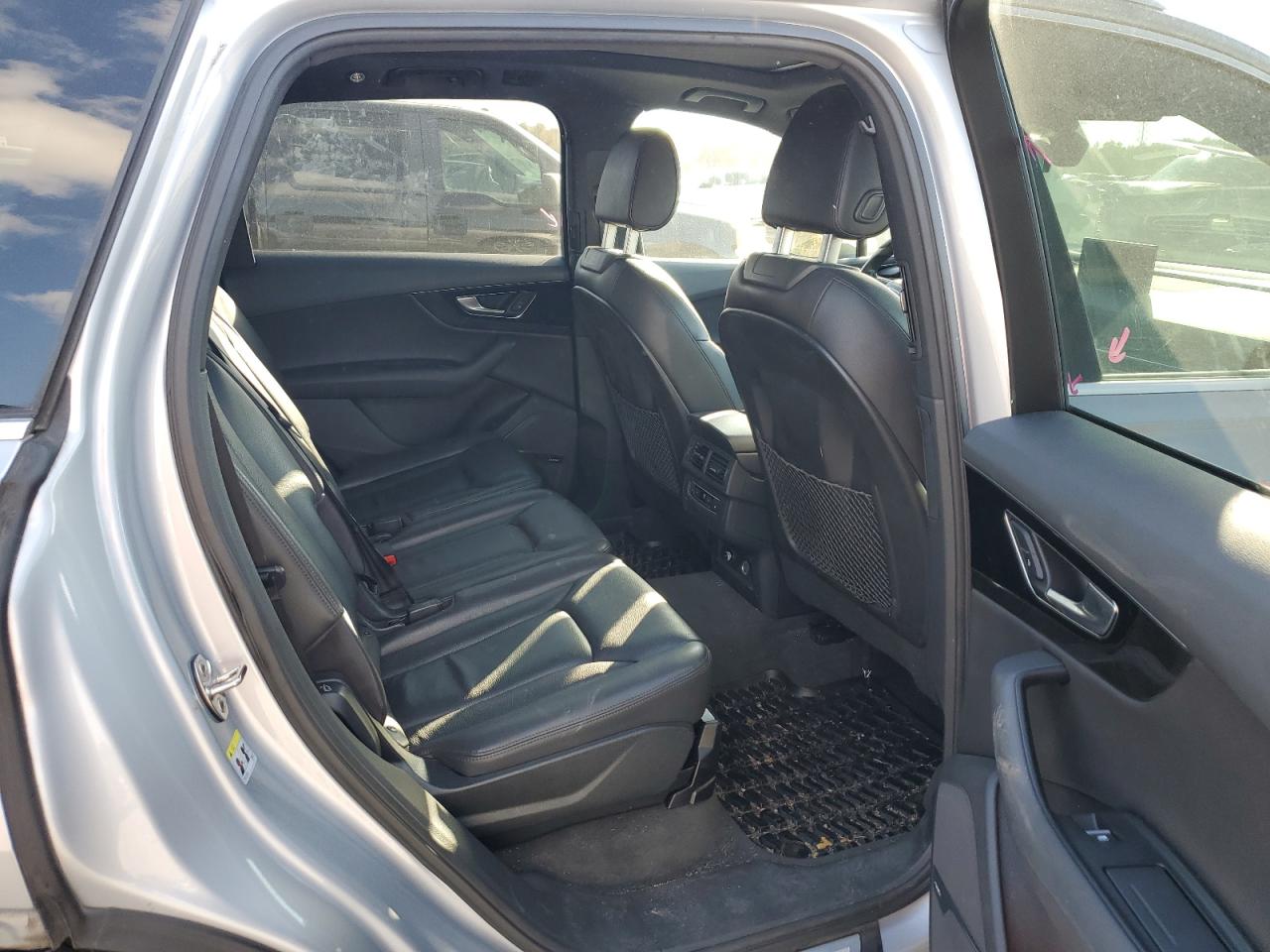 2018 Audi Q7 Premium Plus VIN: WA1LAAF74JD053101 Lot: 92878205