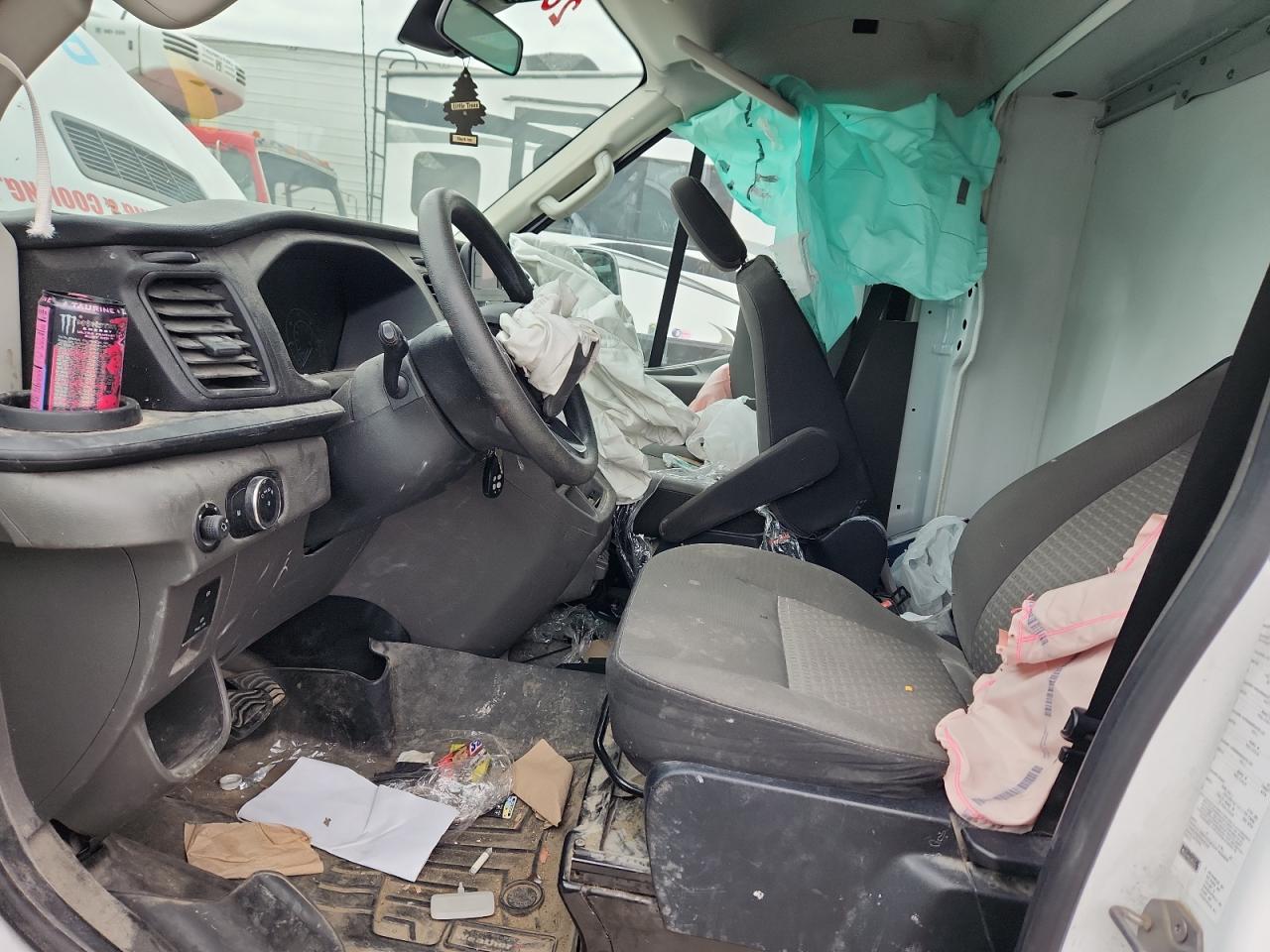 2022 Ford Transit Utility / Service Truck VIN: 1FDBW5P83NKA07662 Lot: 90513655