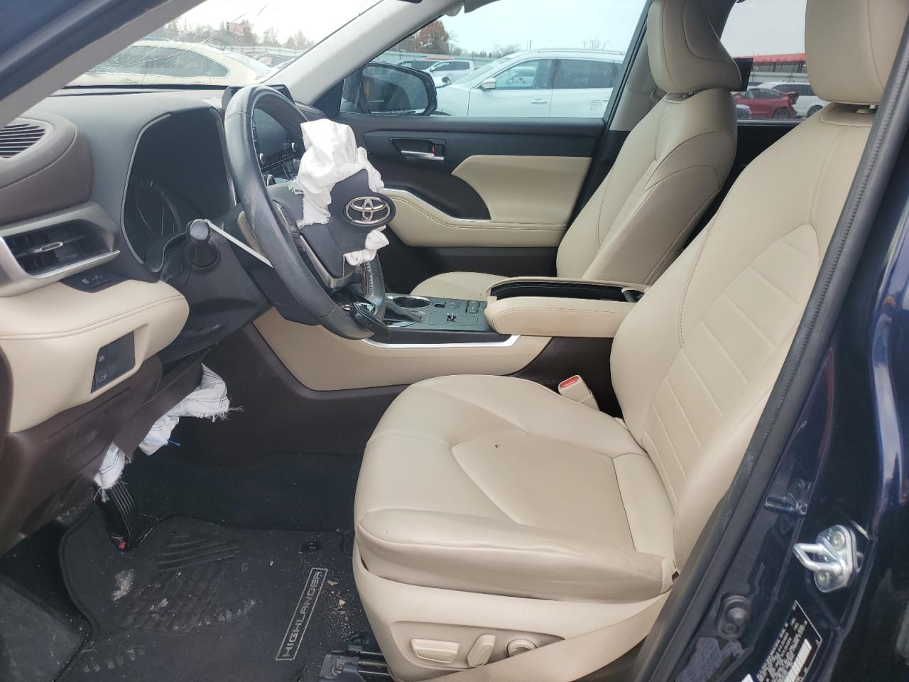 2021 Toyota Highlander Xle VIN: 5TDGZRAH6MS053592 Lot: 93551845