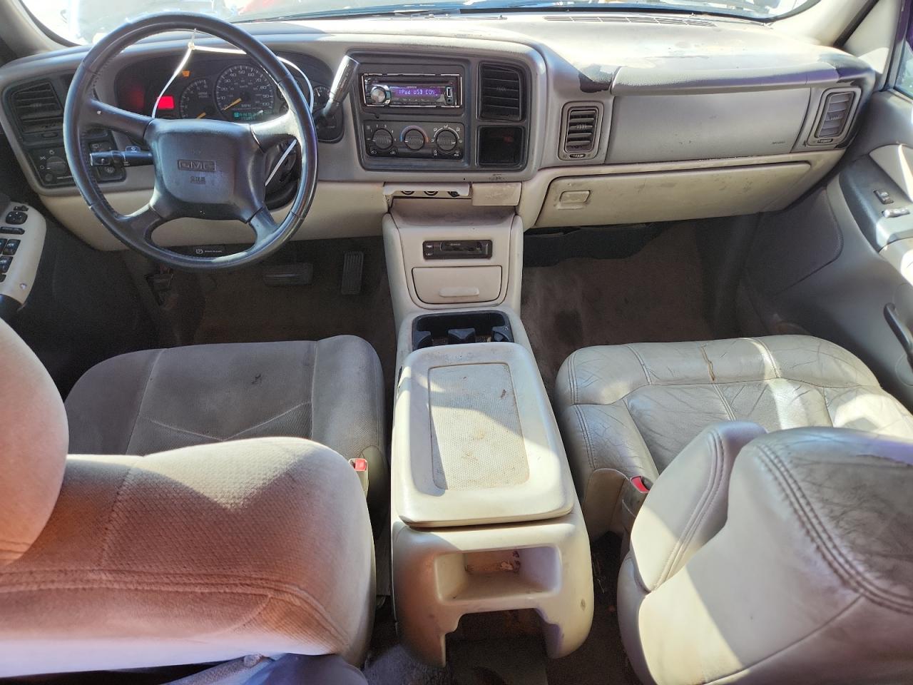 2000 GMC Yukon Xl C1500 VIN: 3GKEC16T6YG121504 Lot: 91708095