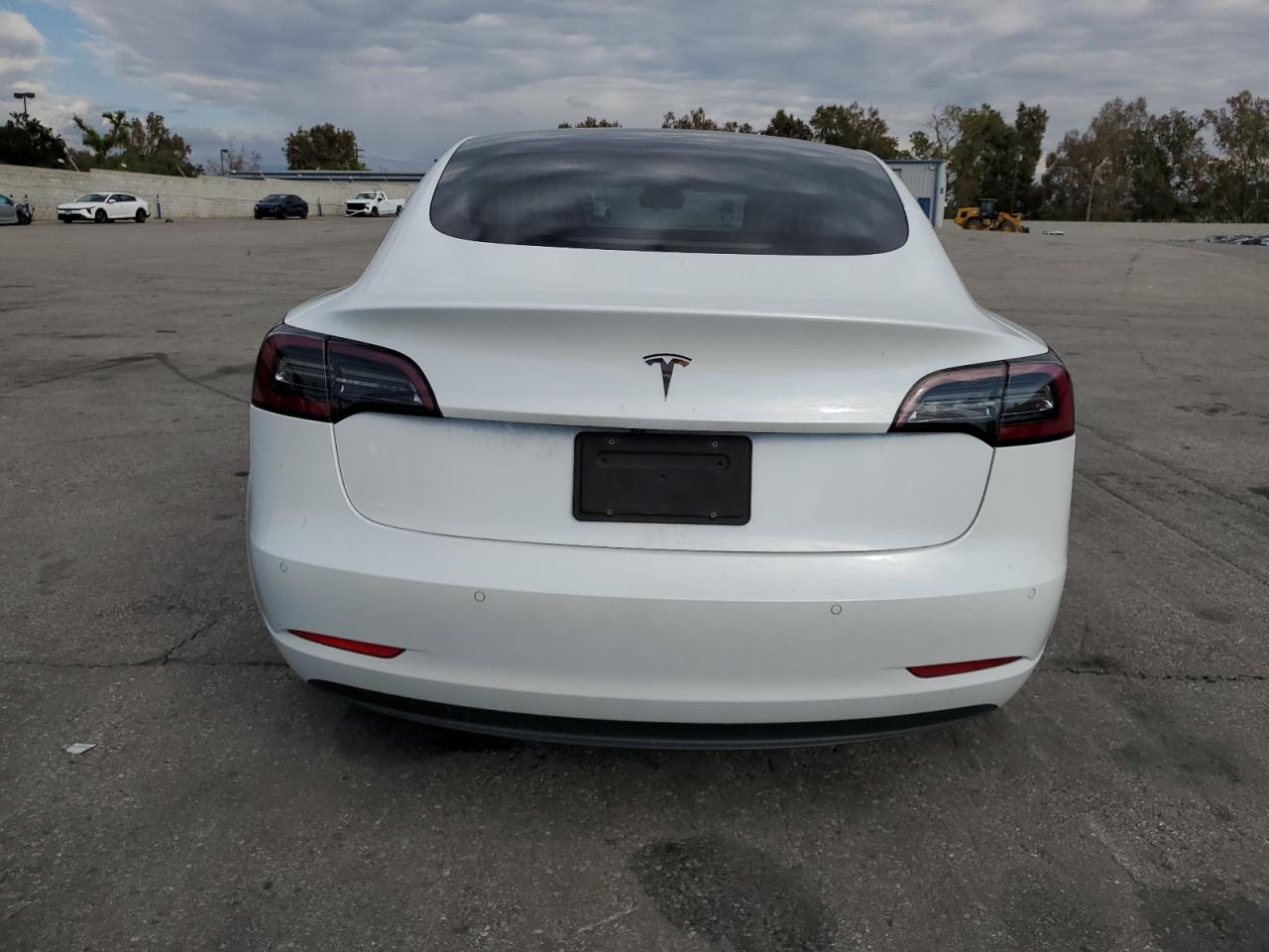 2019 Tesla Model 3 VIN: 5YJ3E1EA5KF472611 Lot: 93254725