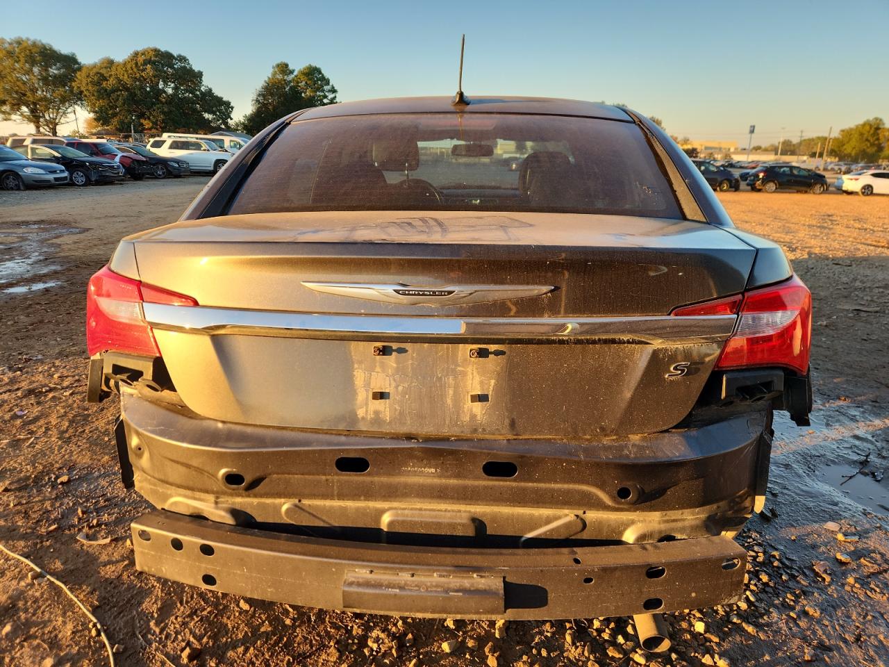 2014 Chrysler 200 Touring VIN: 1C3CCBBB0EN190993 Lot: 90887765