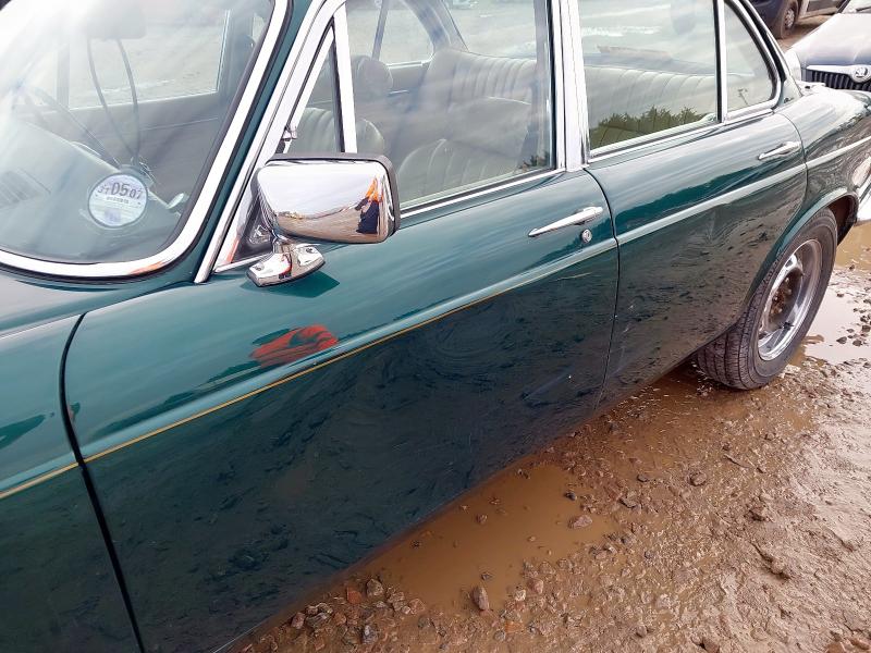 1972 DAIMLER SOVEREIGN 4.2 AUTO 