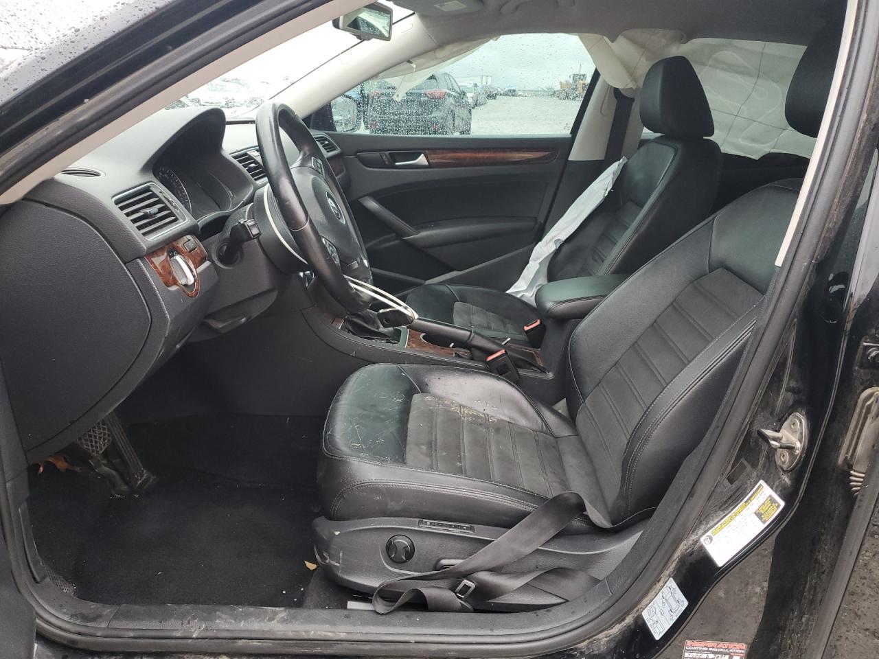 2013 Volkswagen Passat Sel VIN: 1VWCN7A32DC113076 Lot: 93752455