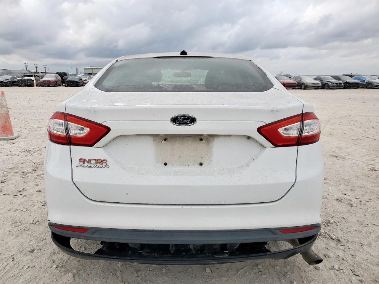 2014 Ford Fusion S VIN: 1FA6P0G75E5395561 Lot: 93740275