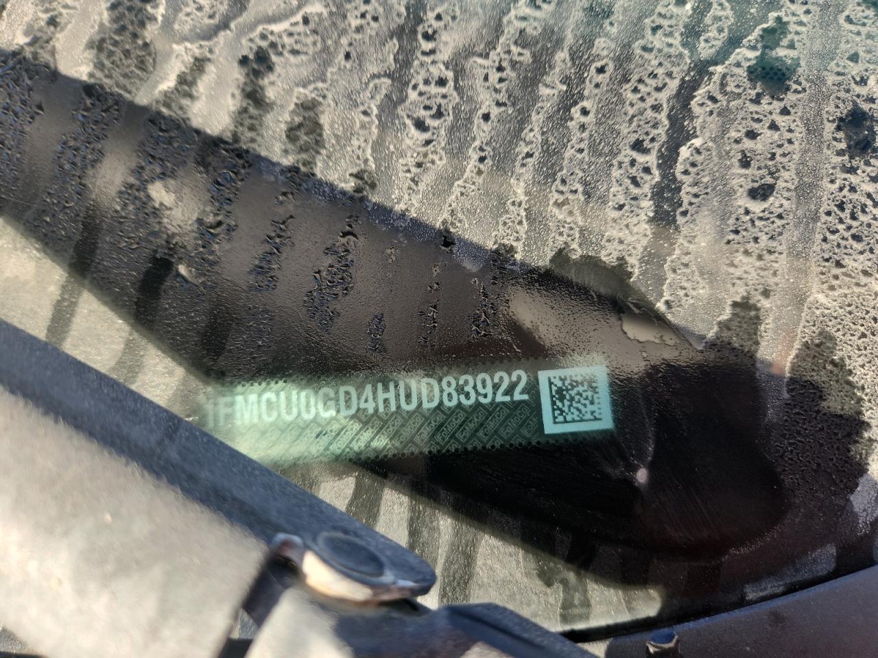 2017 Ford Escape Se VIN: 1FMCU0GD4HUD83922 Lot: 89810115