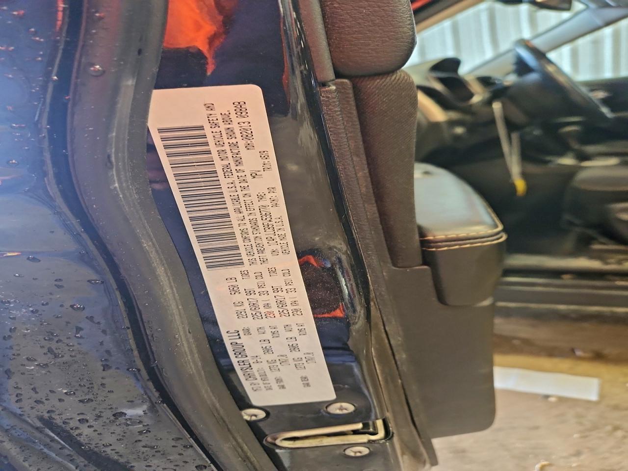 2015 Jeep Cherokee Latitude VIN: 1C4PJLCB9FW536770 Lot: 93340295