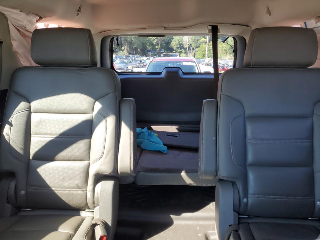 2017 GMC Yukon Denali VIN: 1GKS2CKJ4HR379400 Lot: 91792435