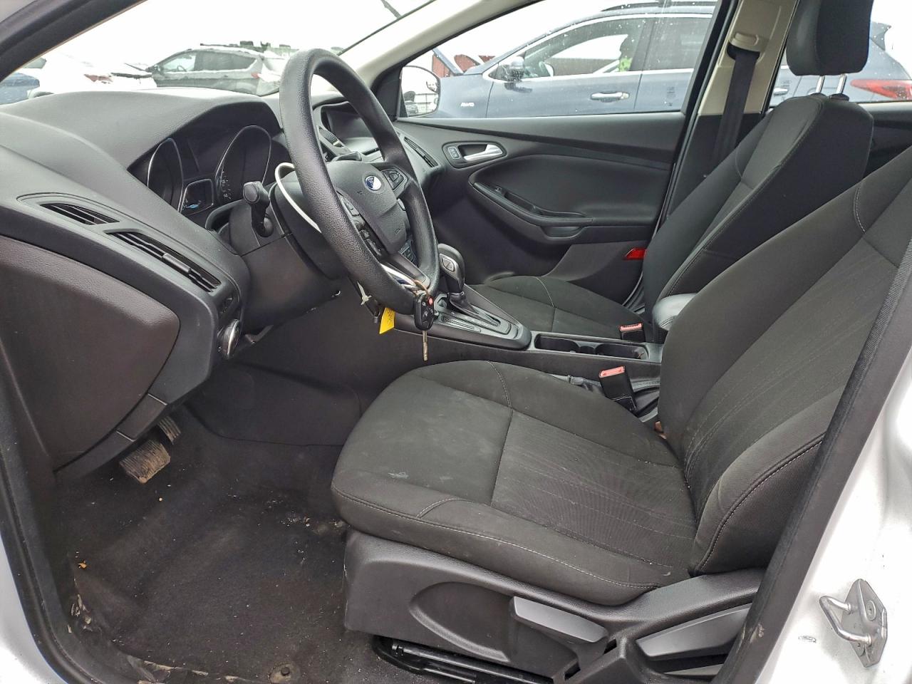 2017 Ford Focus Se VIN: 1FADP3K24HL223266 Lot: 94734715