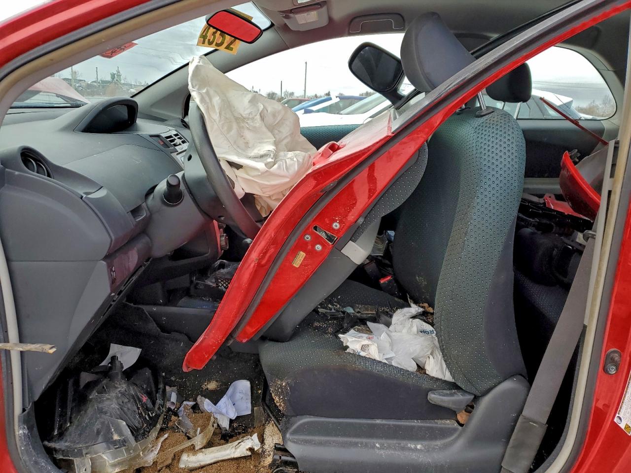 2007 Toyota Yaris VIN: JTDJT923075129490 Lot: 93846445