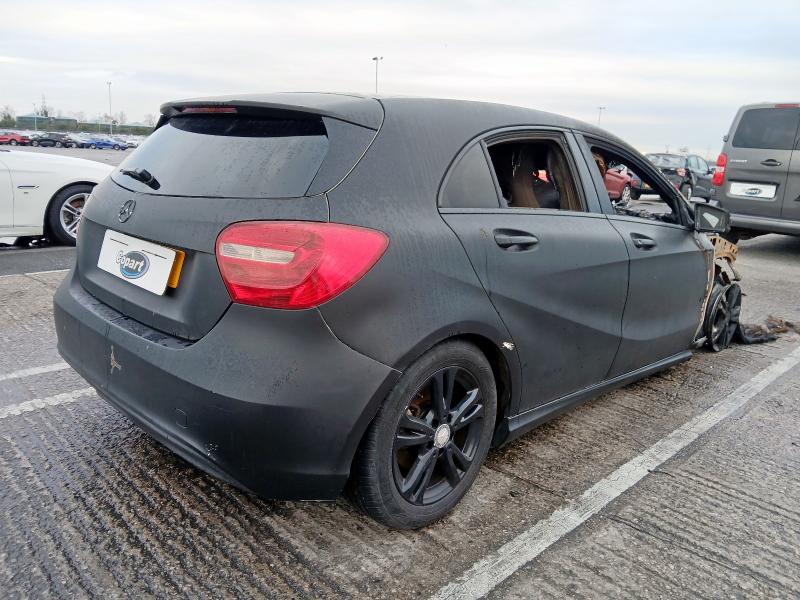 2013 MERCEDES-BENZ A CLASS A180 CDI BLUEEFFICIENCY SE 5DR