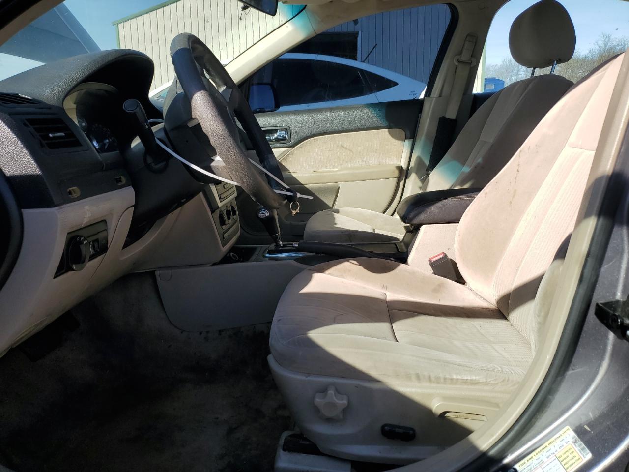 2006 Mercury Milan VIN: 3MEHM07126R602928 Lot: 92402875