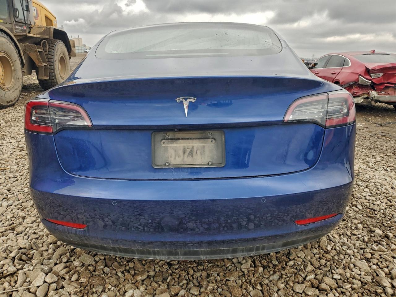 2019 Tesla Model 3 VIN: 5YJ3E1EA4KF400945 Lot: 94333165