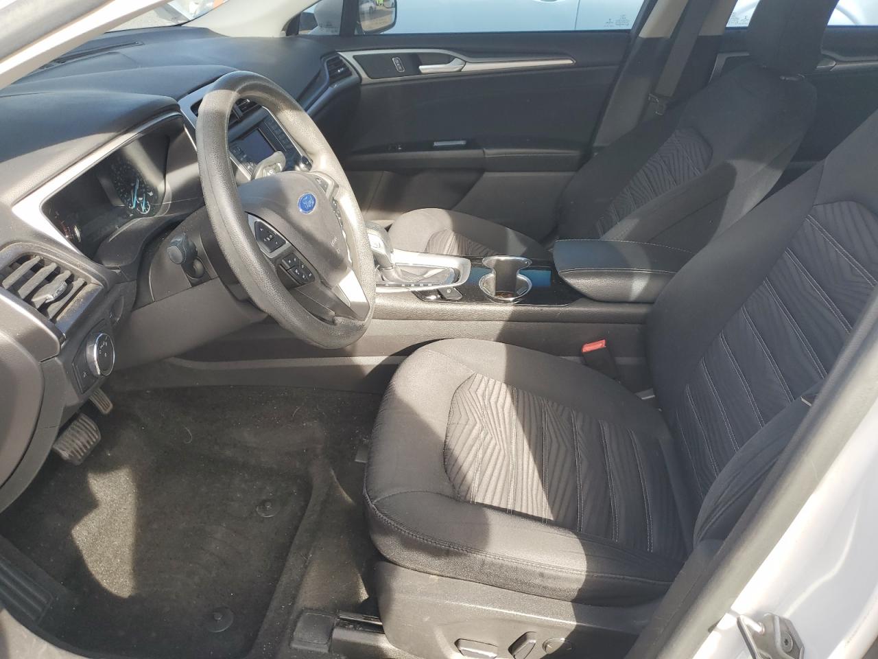 2016 Ford Fusion Se VIN: 1FA6P0H70G5123758 Lot: 92796795