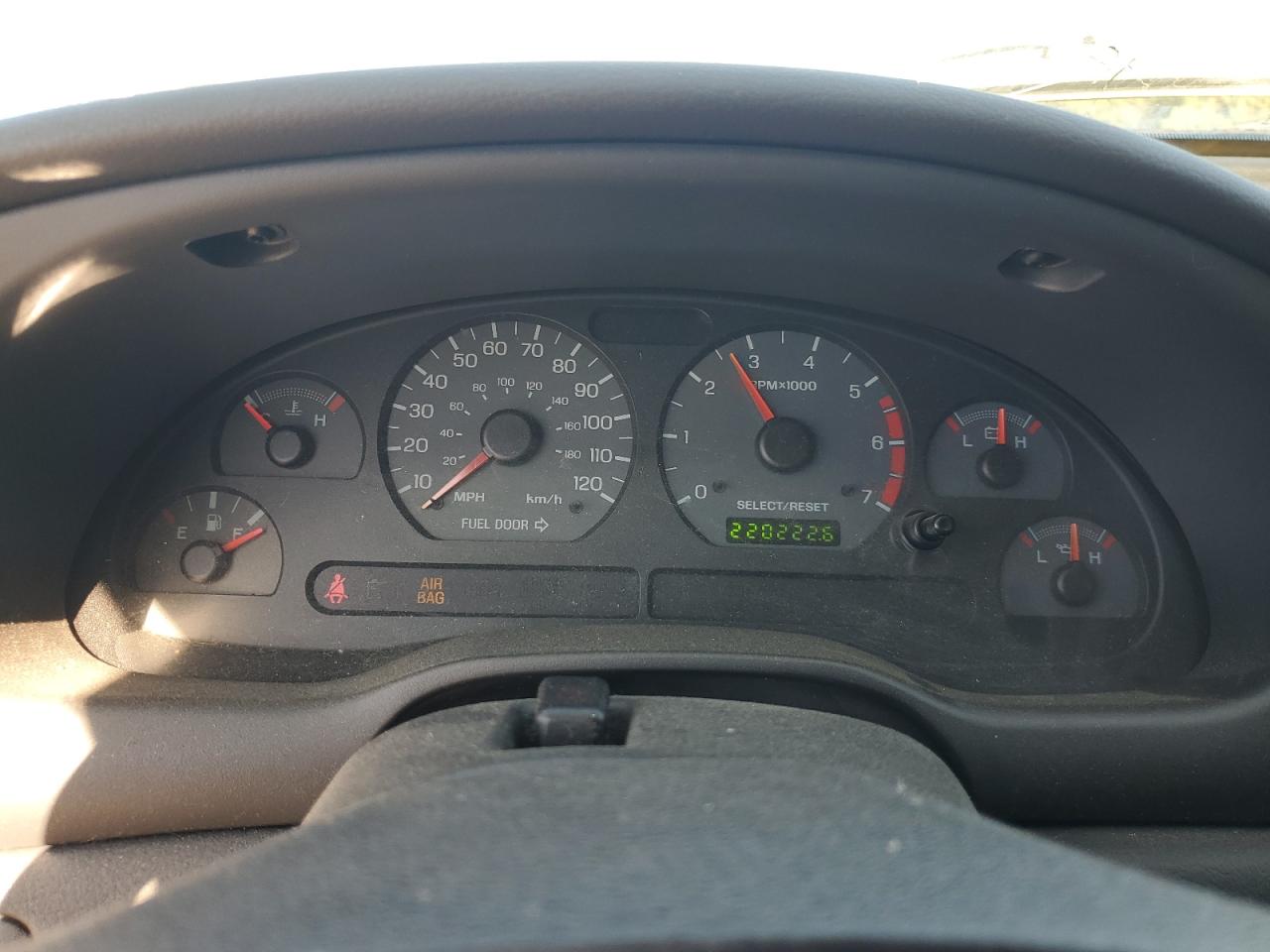 2001 Ford Mustang VIN: 1FAFP40441F163173 Lot: 91308985