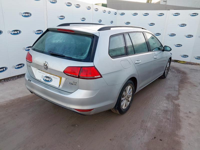 2015 VOLKSWAGEN GOLF BLUEM