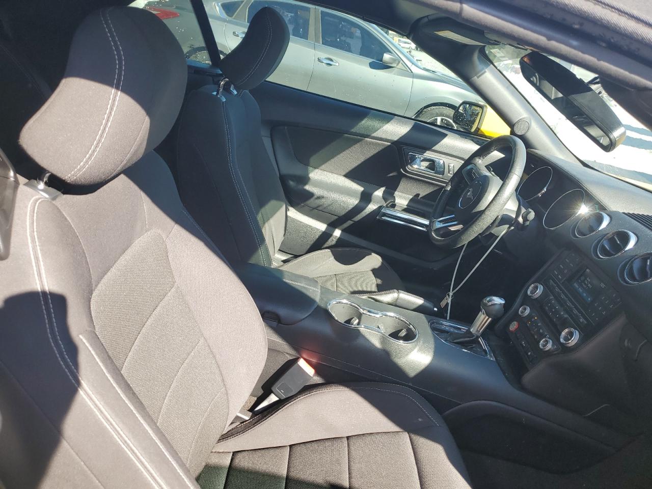 2017 Ford Mustang VIN: 1FATP8EM3H5254034 Lot: 92393585