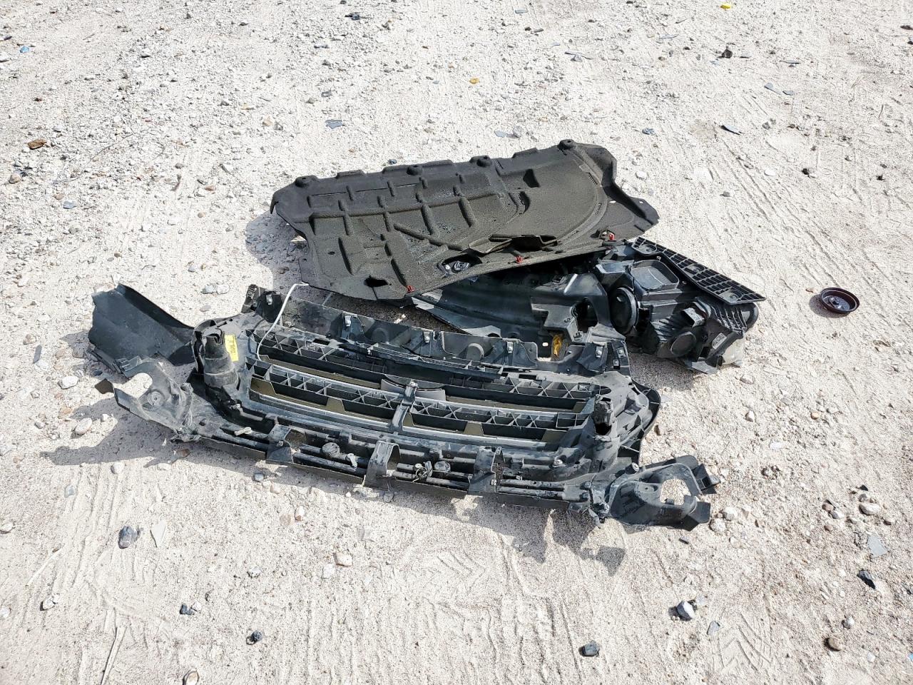 2018 Ford Escape Se VIN: 1FMCU0GD3JUC06154 Lot: 91582905