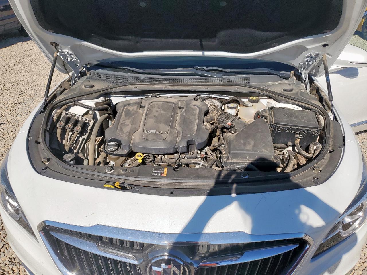 2018 Buick Lacrosse Essence VIN: 1G4ZP5SS2JU106888 Lot: 91663425