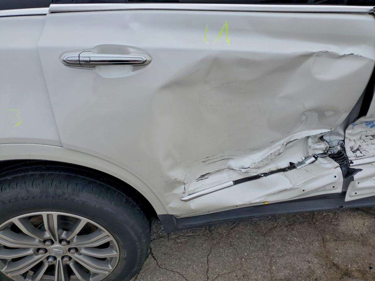 2019 Cadillac Xt5 Luxury VIN: 1GYKNDRS0KZ232225 Lot: 94040255