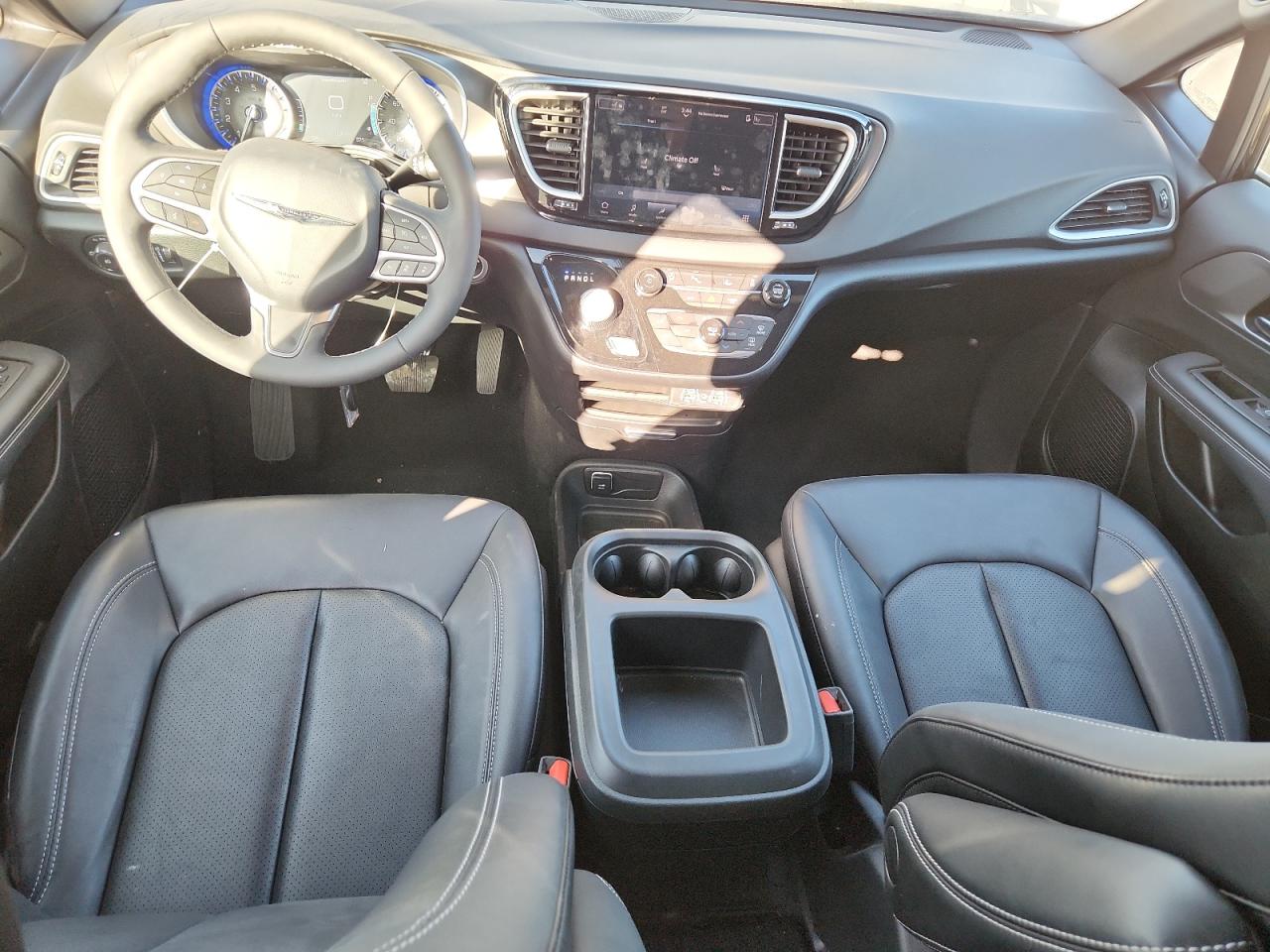 2025 Chrysler Pacifica Select VIN: 2C4RC1BG3SR568637 Lot: 92231535