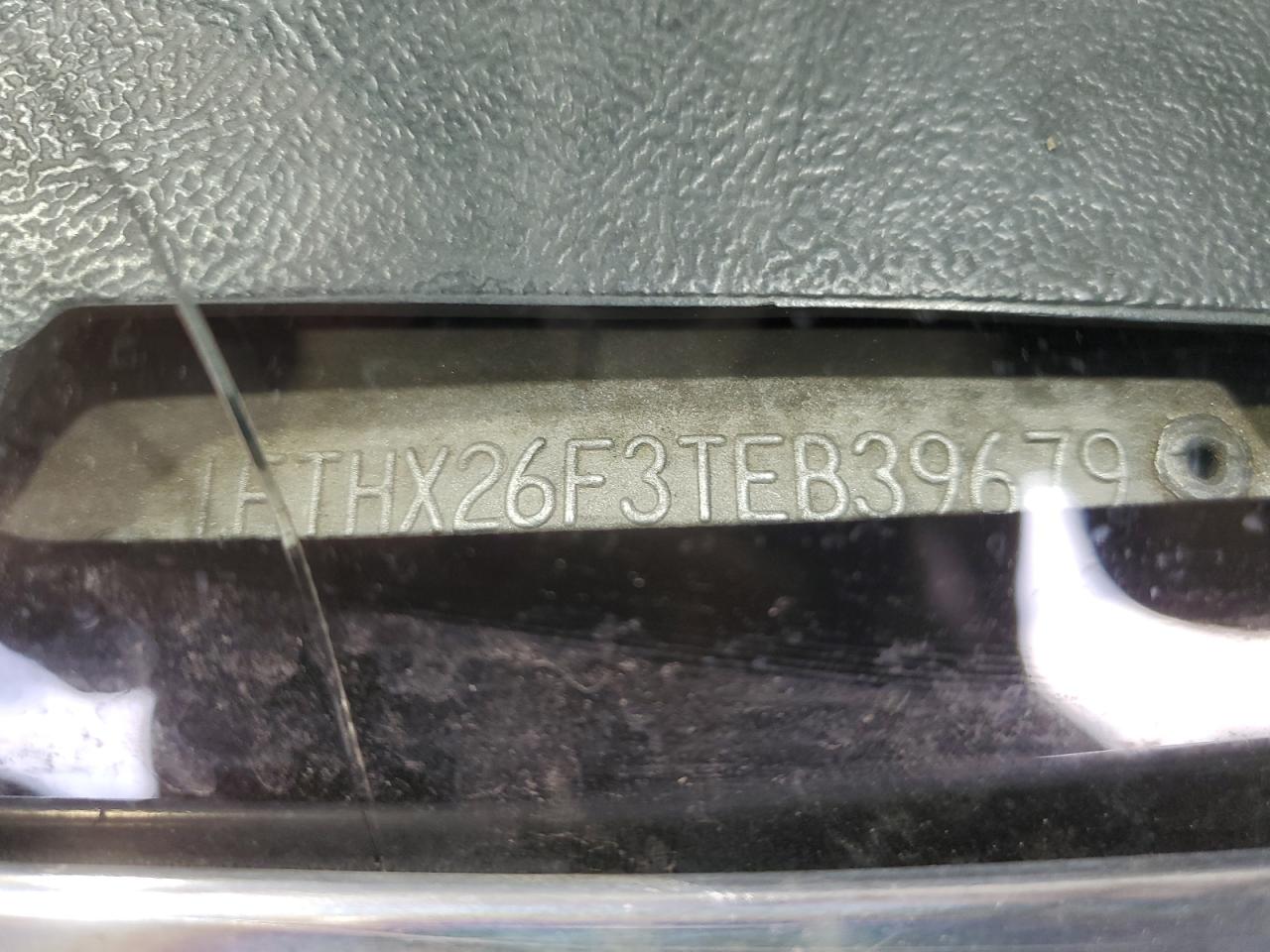 1996 Ford F250 VIN: 1FTHX26F3TEB39679 Lot: 92185225