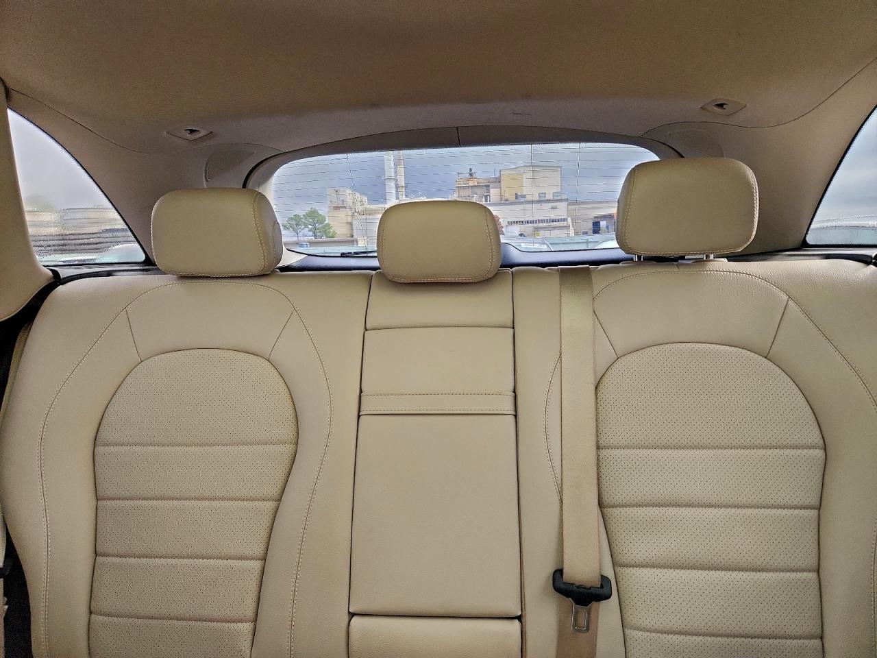 2016 Mercedes-Benz Glc 300 VIN: WDC0G4JB3GF011384 Lot: 94338135