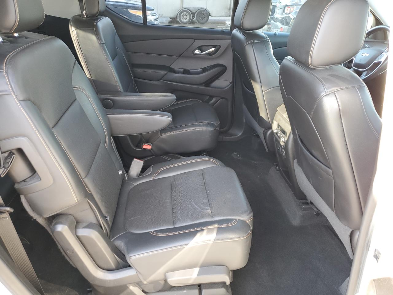 2018 Chevrolet Traverse Premier VIN: 1GNERKKW4JJ213285 Lot: 92440475