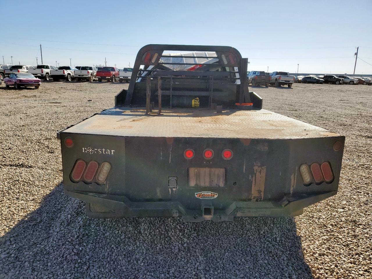 2016 Chevrolet Silverado Flatbed Truck VIN: 1GC4K1E80GF187022 Lot: 92163435