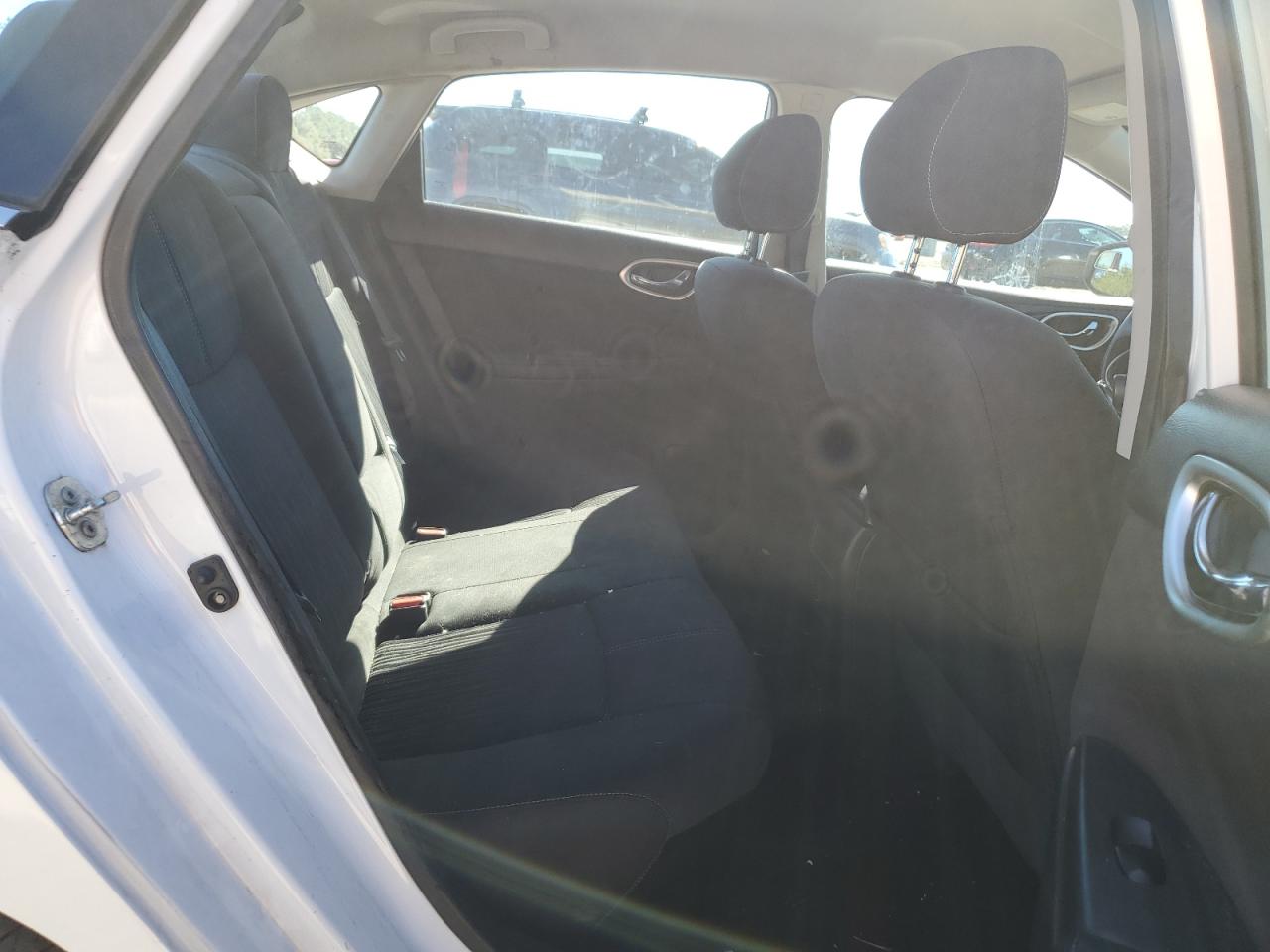 2017 Nissan Sentra S VIN: 3N1AB7AP8HY264221 Lot: 90503105