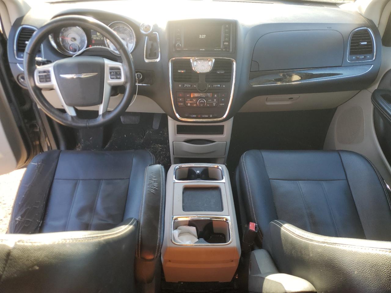 2016 Chrysler Town & Country Touring VIN: 2C4RC1BG8GR306054 Lot: 92410545