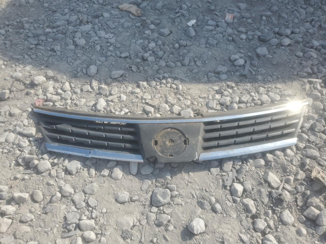 2008 Nissan Versa S VIN: 3N1BC13E98L388165 Lot: 92810345