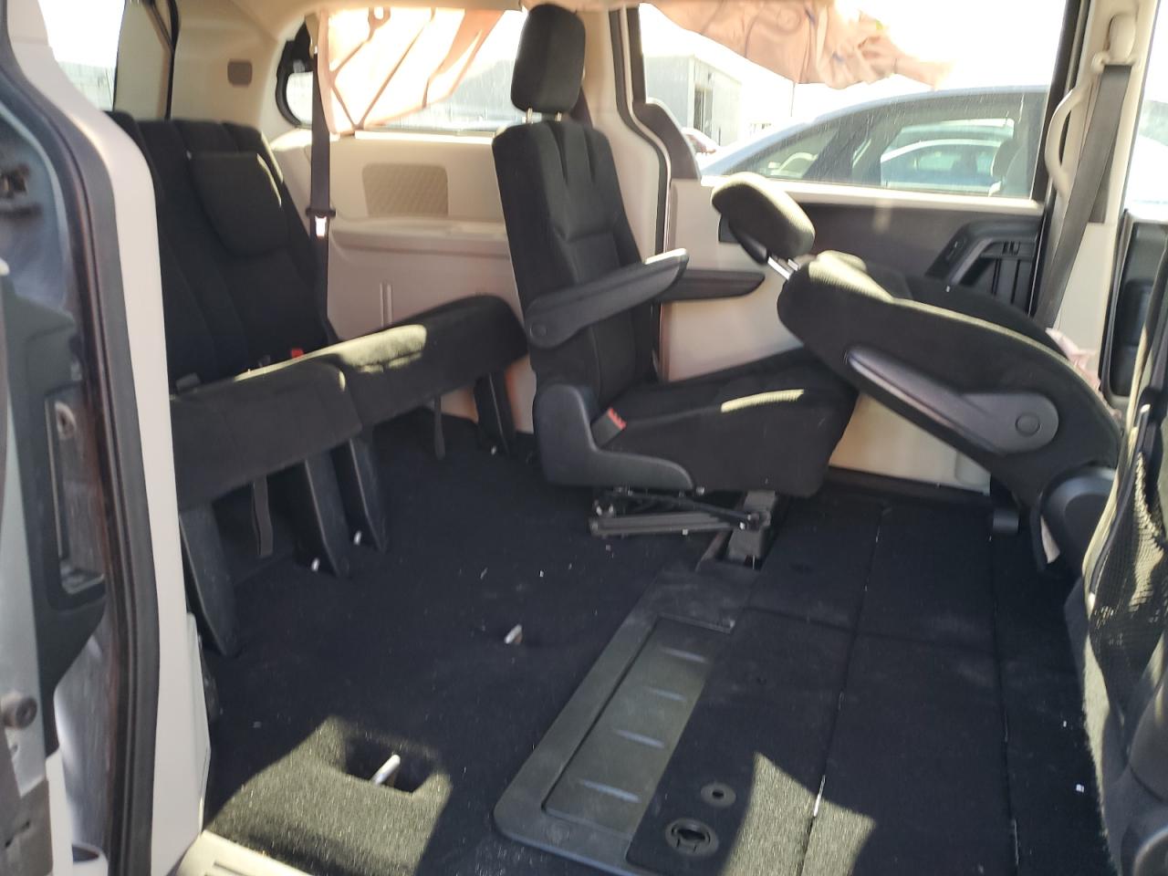 2016 Dodge Grand Caravan Sxt VIN: 2C4RDGCG1GR273428 Lot: 92708125