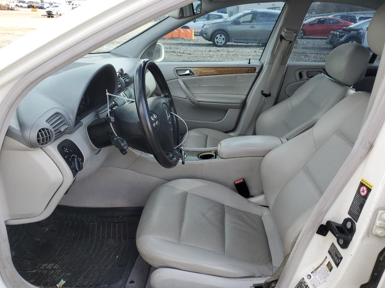 2007 Mercedes-Benz C 230 VIN: WDBRF52H67F881024 Lot: 92077845