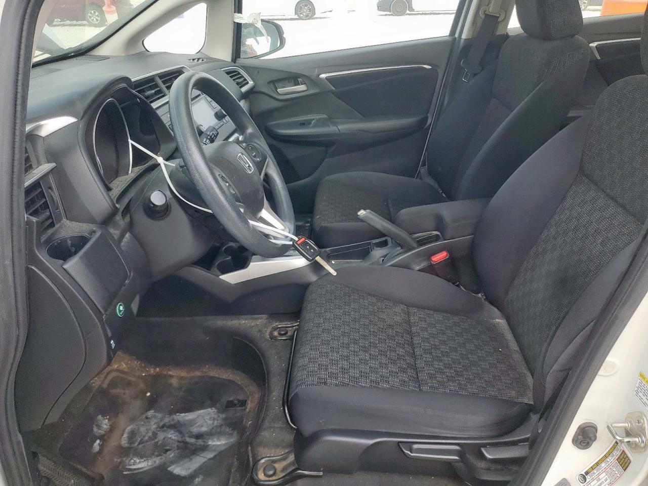 2016 Honda Fit Lx VIN: JHMGK5H51GS005730 Lot: 92236595