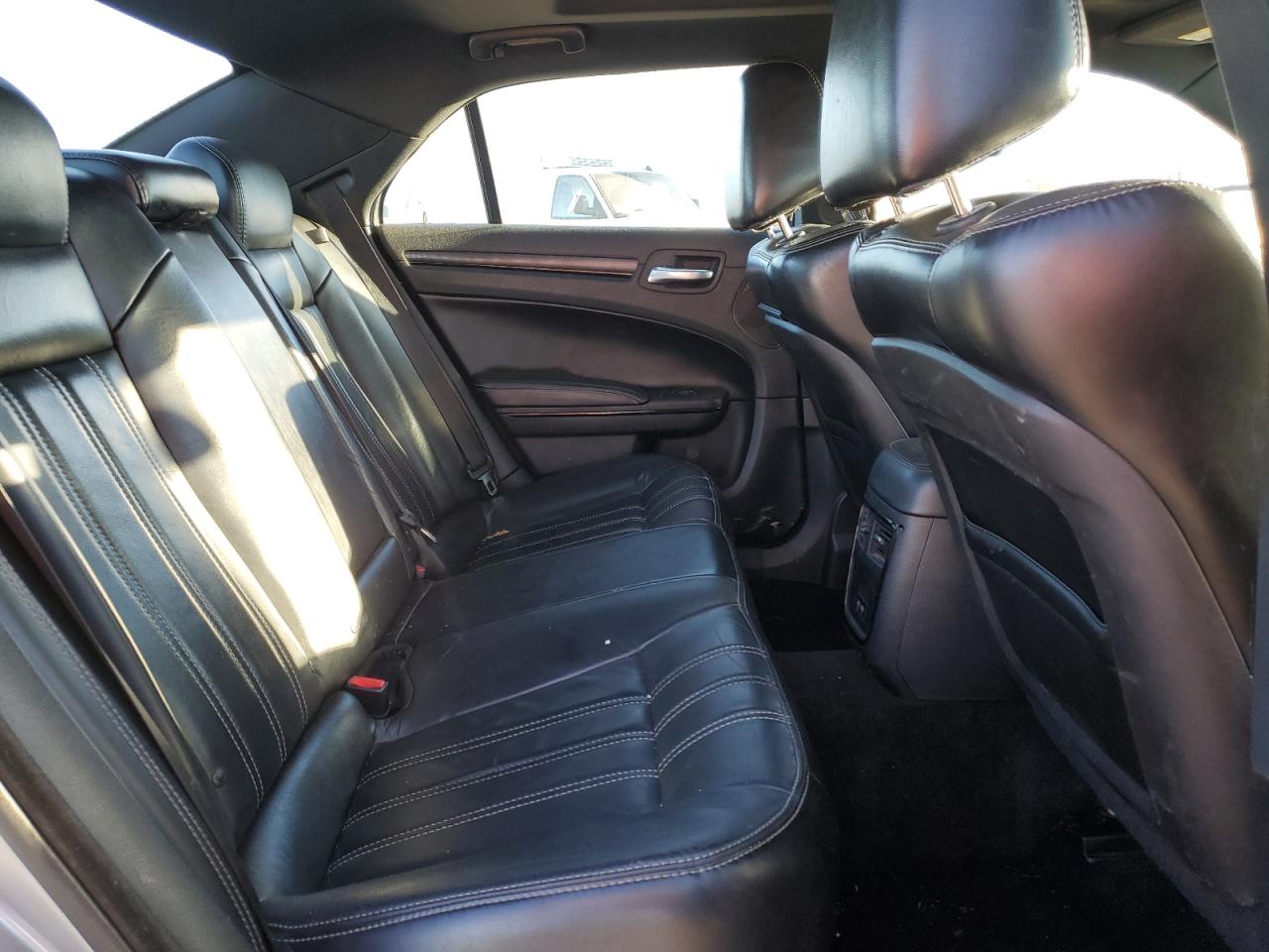 2015 Chrysler 300 S VIN: 2C3CCAGG4FH922874 Lot: 92903175