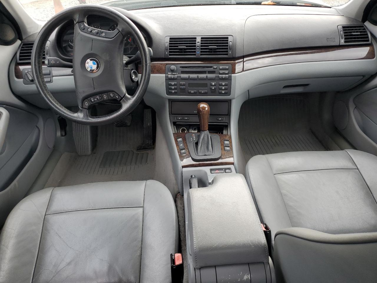 2003 BMW 325 I VIN: WBAEV33403KR25407 Lot: 91111125