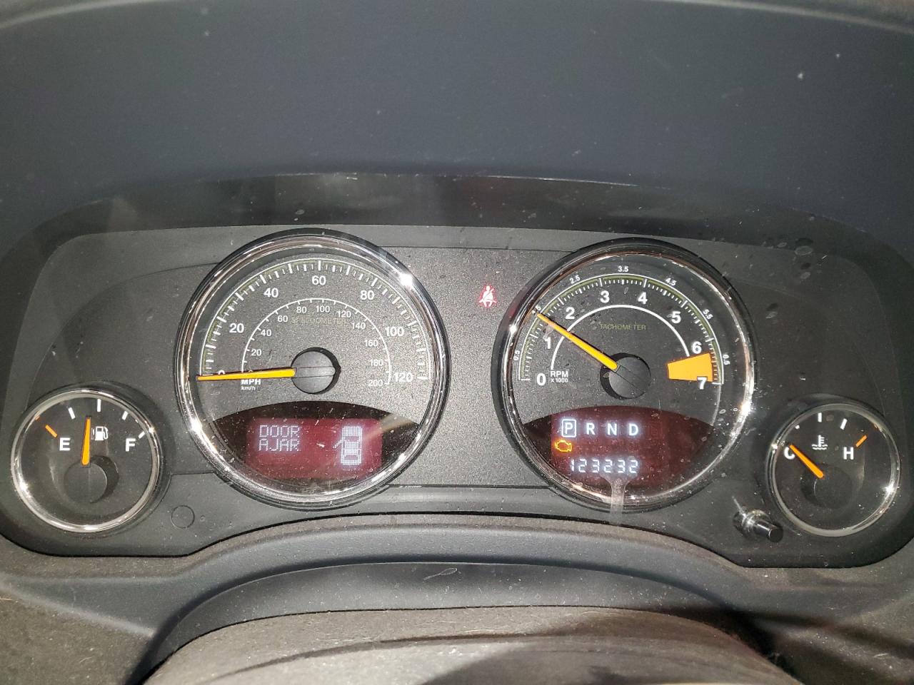 2014 Jeep Compass Limited VIN: 1C4NJDCB7ED626751 Lot: 93195705