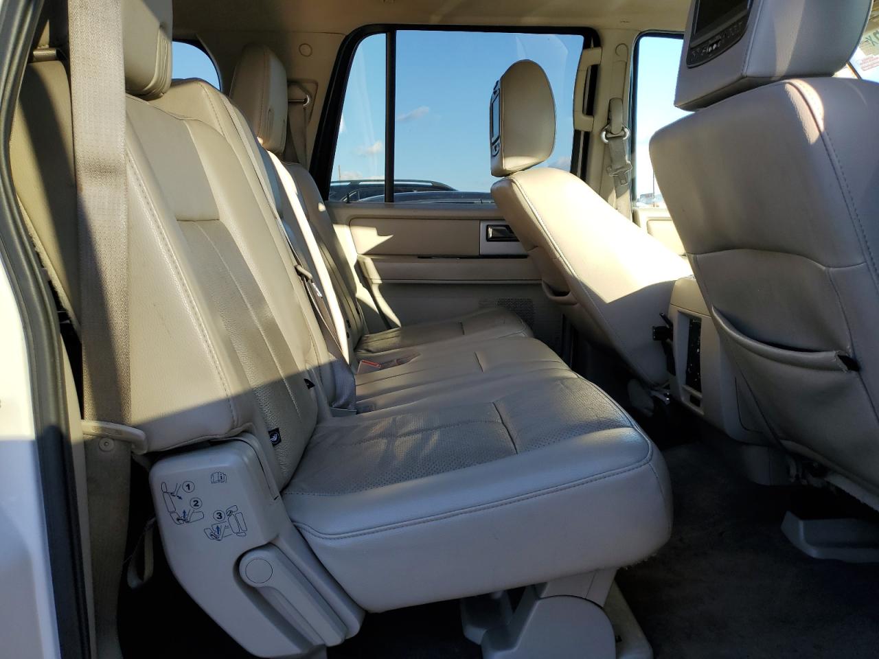 2013 Ford Expedition El Limited VIN: 1FMJK2A56DEF64342 Lot: 94003035