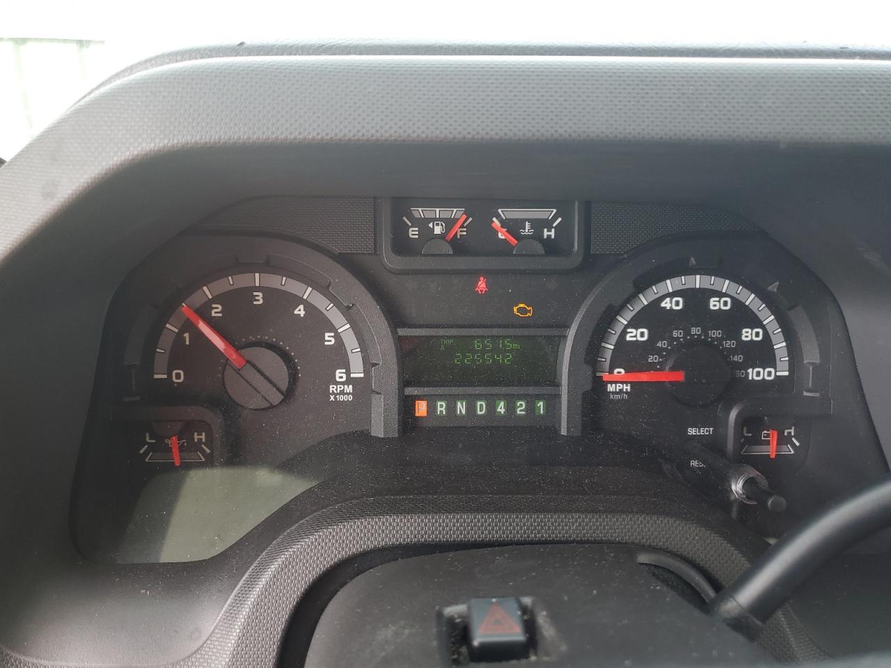 2019 Ford Econoline E450 Super Duty Cutaway Van VIN: 1FDFE4FS1KDC37504 Lot: 92908555