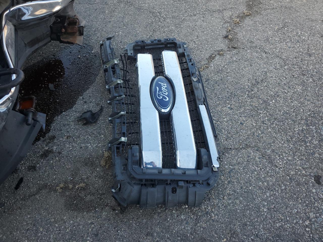 2015 Ford F250 Super Duty VIN: 1FT7X2B60FEB86061 Lot: 92633465