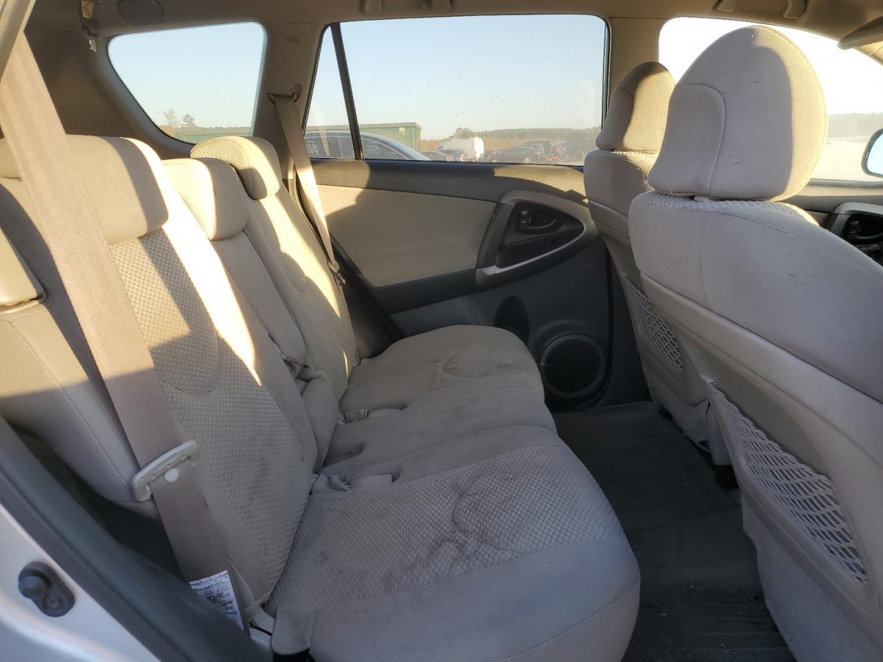 2008 Toyota Rav4 Limited VIN: JTMBD31V886072369 Lot: 91444145