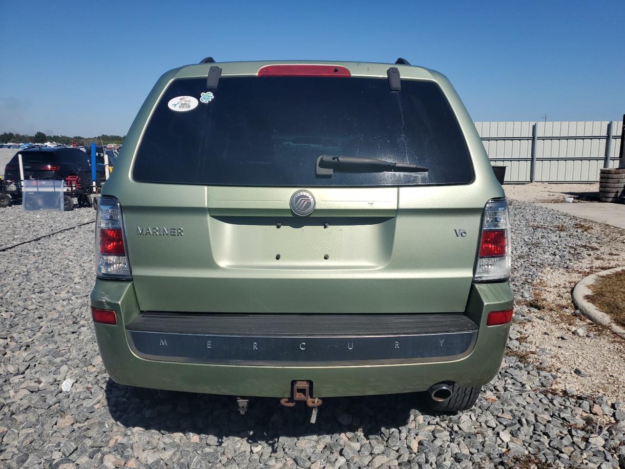 2008 Mercury Mariner VIN: 4M2CU811X8KJ01077 Lot: 92428655