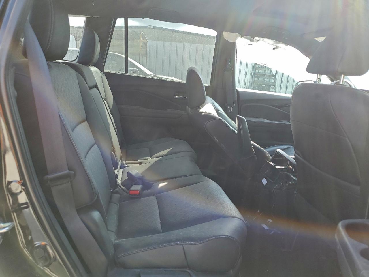 2020 Honda Passport Elite VIN: 5FNYF8H04LB004885 Lot: 94112135