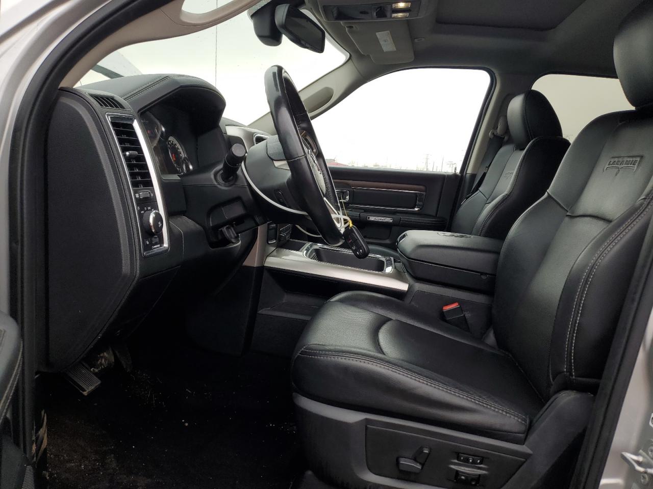 2017 Ram 2500 Laramie VIN: 3C6UR5NL2HG502188 Lot: 93251125