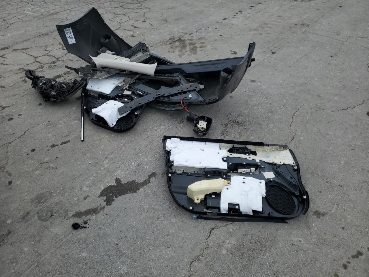 2017 Subaru Outback 2.5I Premium VIN: 4S4BSAFC2H3402392 Lot: 90118415