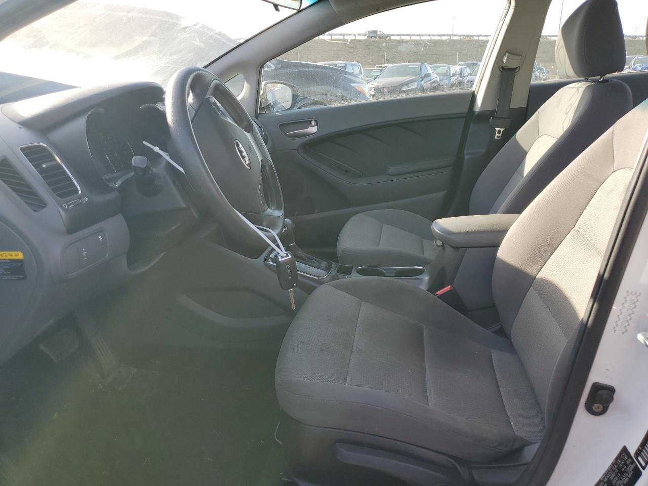 2017 Kia Forte Lx VIN: 3KPFK4A77HE066071 Lot: 90219725