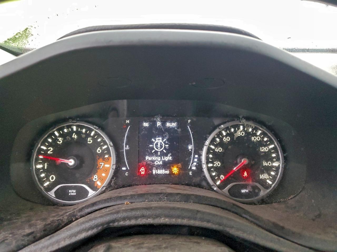 2017 Jeep Renegade Latitude VIN: ZACCJBBBXHPF49232 Lot: 94241485