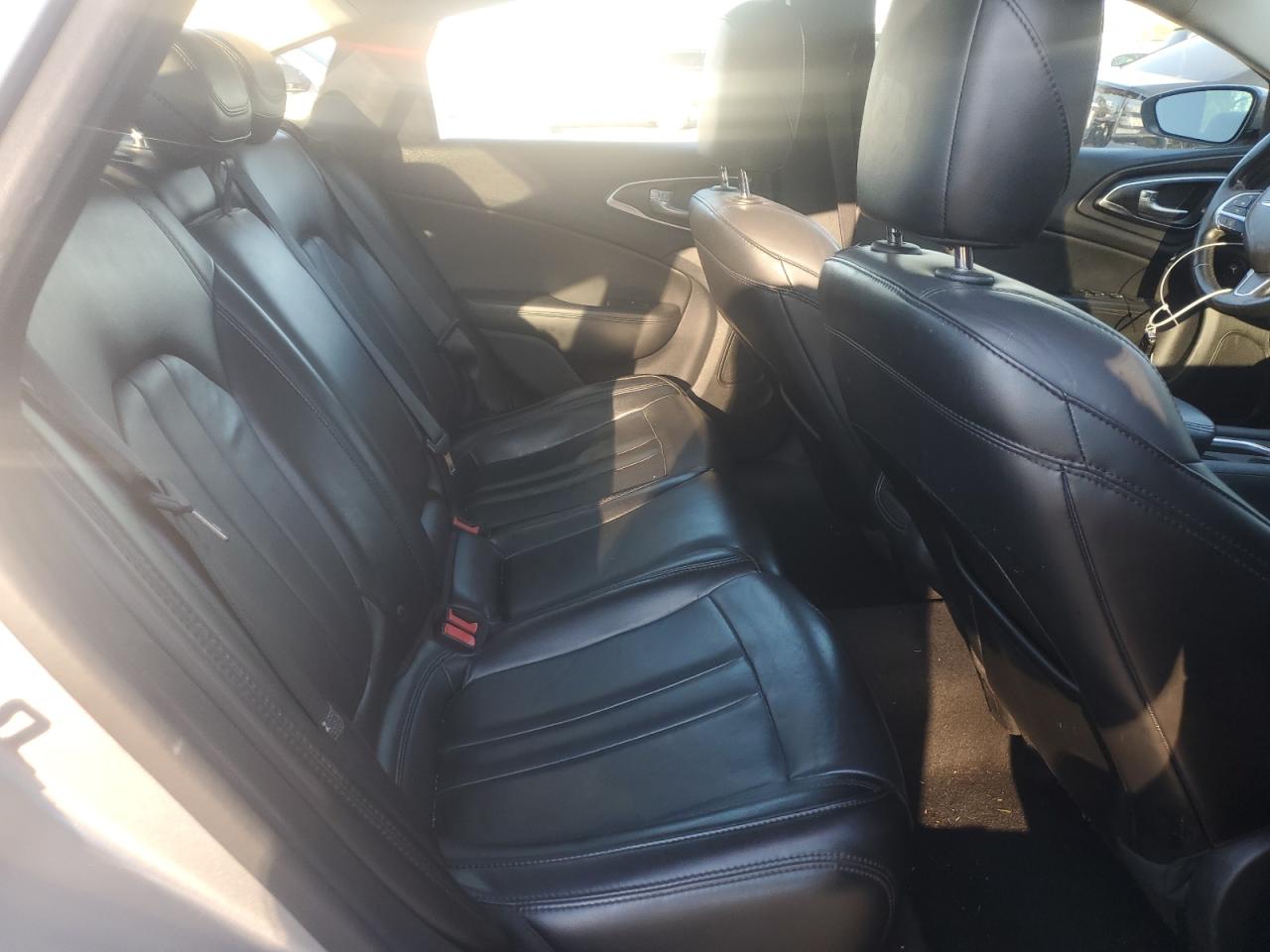 2016 Chrysler 200 Limited VIN: 1C3CCCAB3GN188343 Lot: 91175815